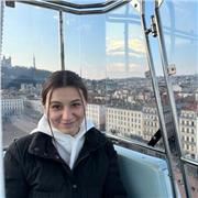 Studendessa al terzo anno dell'Università di Verona offre servizio di babysitting, ripetizioni e aiuto compiti